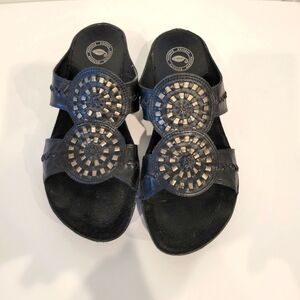 NURTURE WOMEN'S BURST BLACK SANDALS SIZE 7